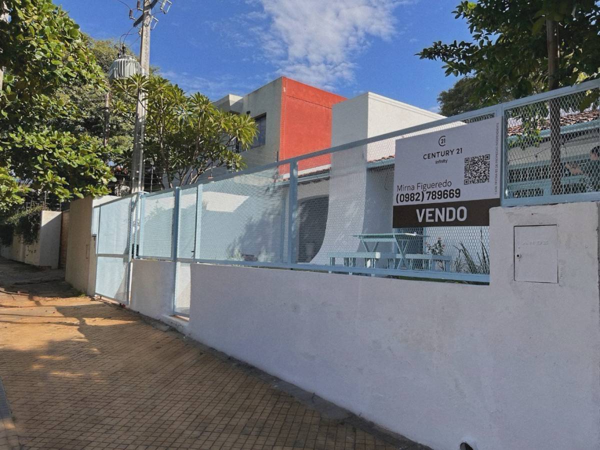 Casa 3 dorm. a refaccionar en terreno de 577 m² | Virgen del — foto 3
