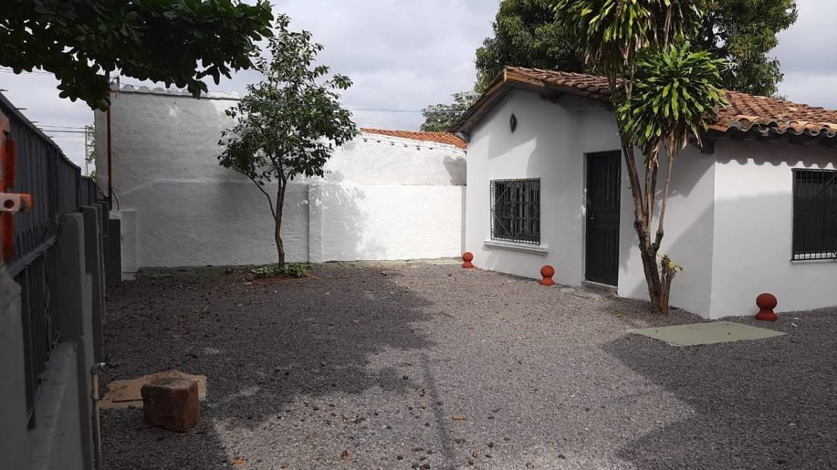 EN VENTA PROPIEDAD EN BARRIO SANTA MARÍA, ASUNCIÓN — foto 3