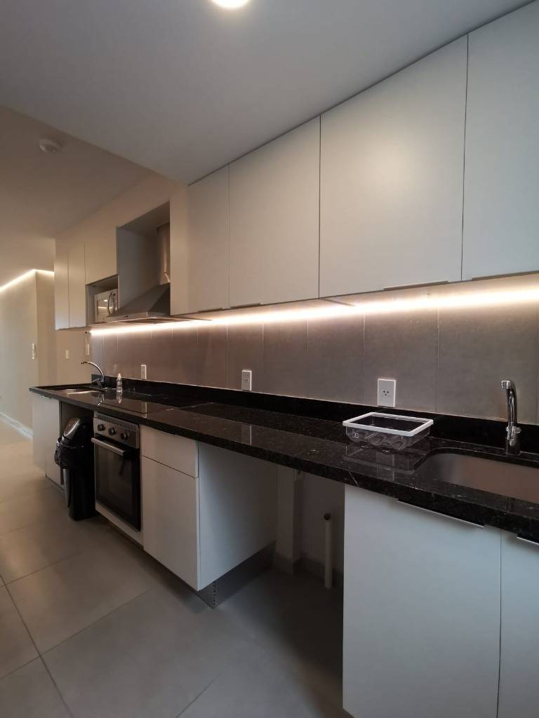 ALQUILO HERMOSO DEPARTAMENTO EN LOS LAURELES — foto 2