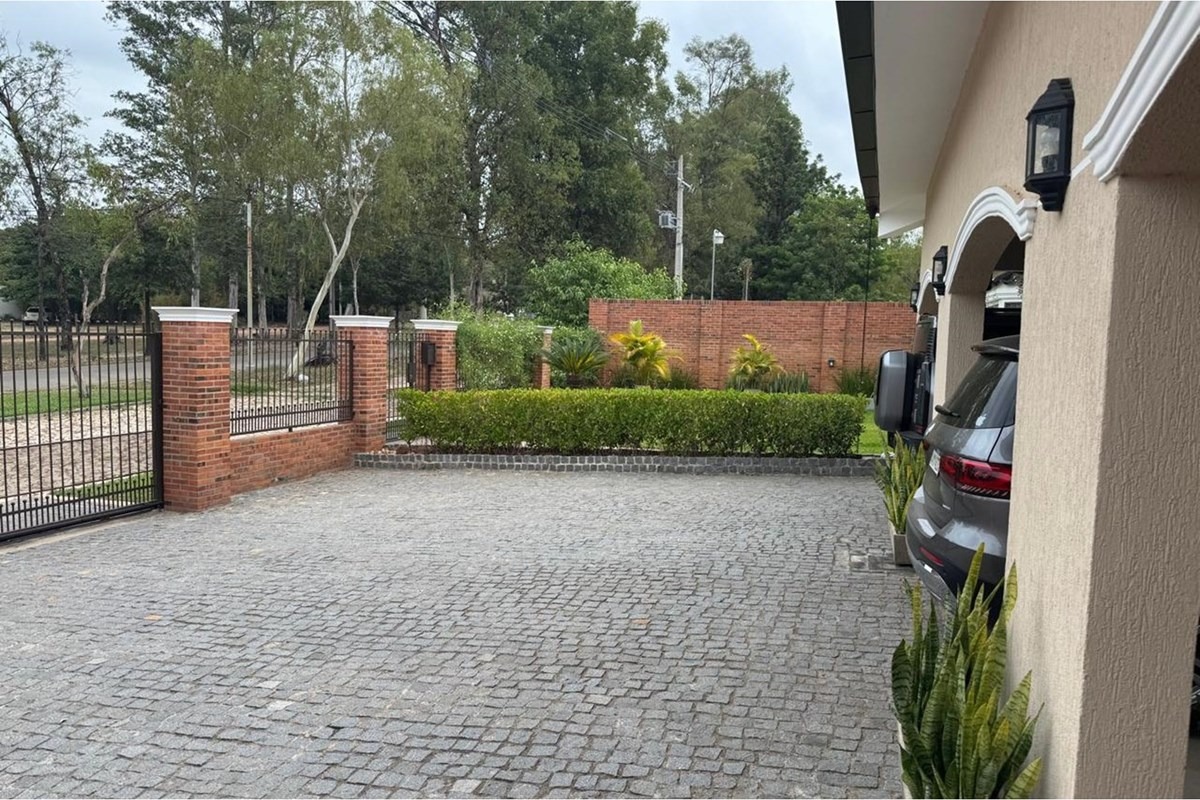 Alquilo Residencia en Mariano Roque Alonso, Surubi'i — foto 2