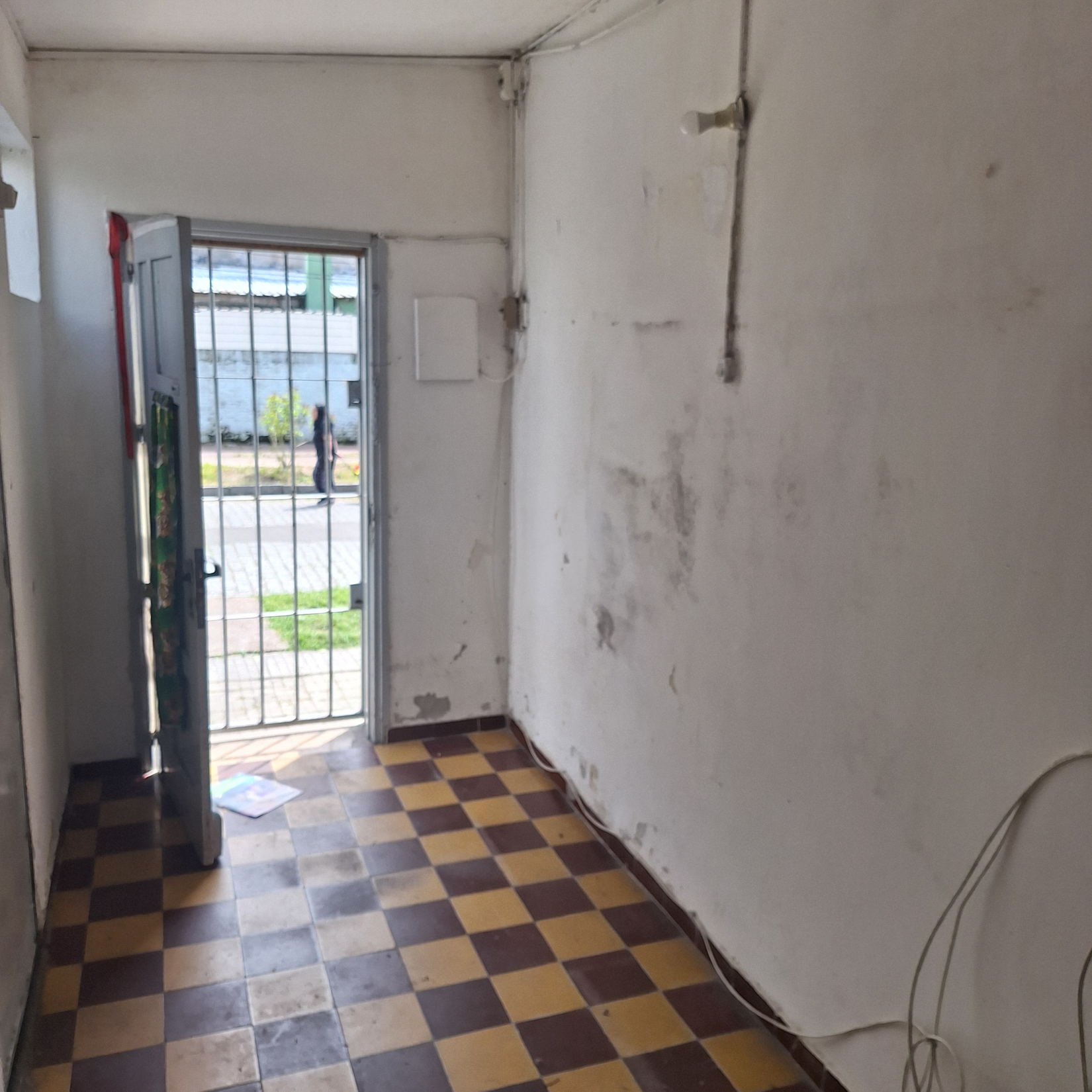 VR PROPIEDADES VENDE Casa de un Dormitorio Con Patio En Barrio Capurro Ph TENEMOS ORDEN DE VENTA