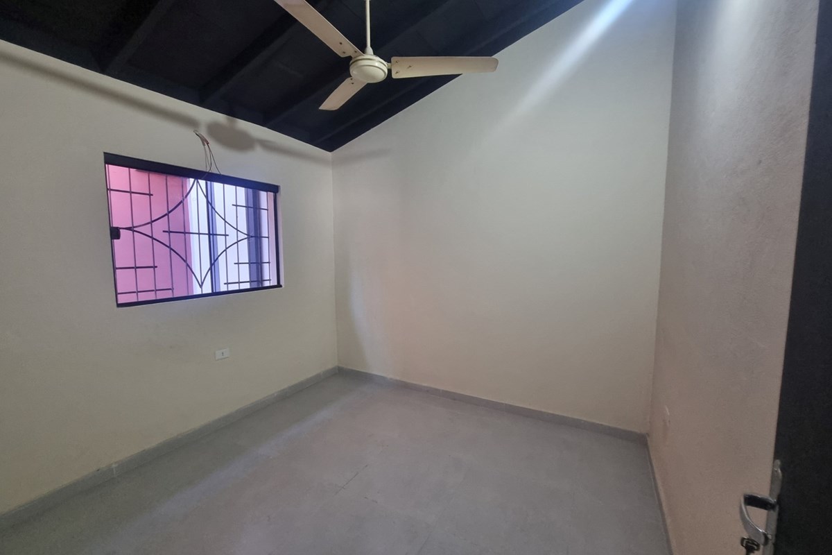 Casa-Alquiler-Lanzoni y Sucre, San Cristóbal, Asunción — foto 2