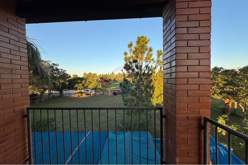 VENTA DE CASA EN BARRIO CERRADO YTORORO — foto 2