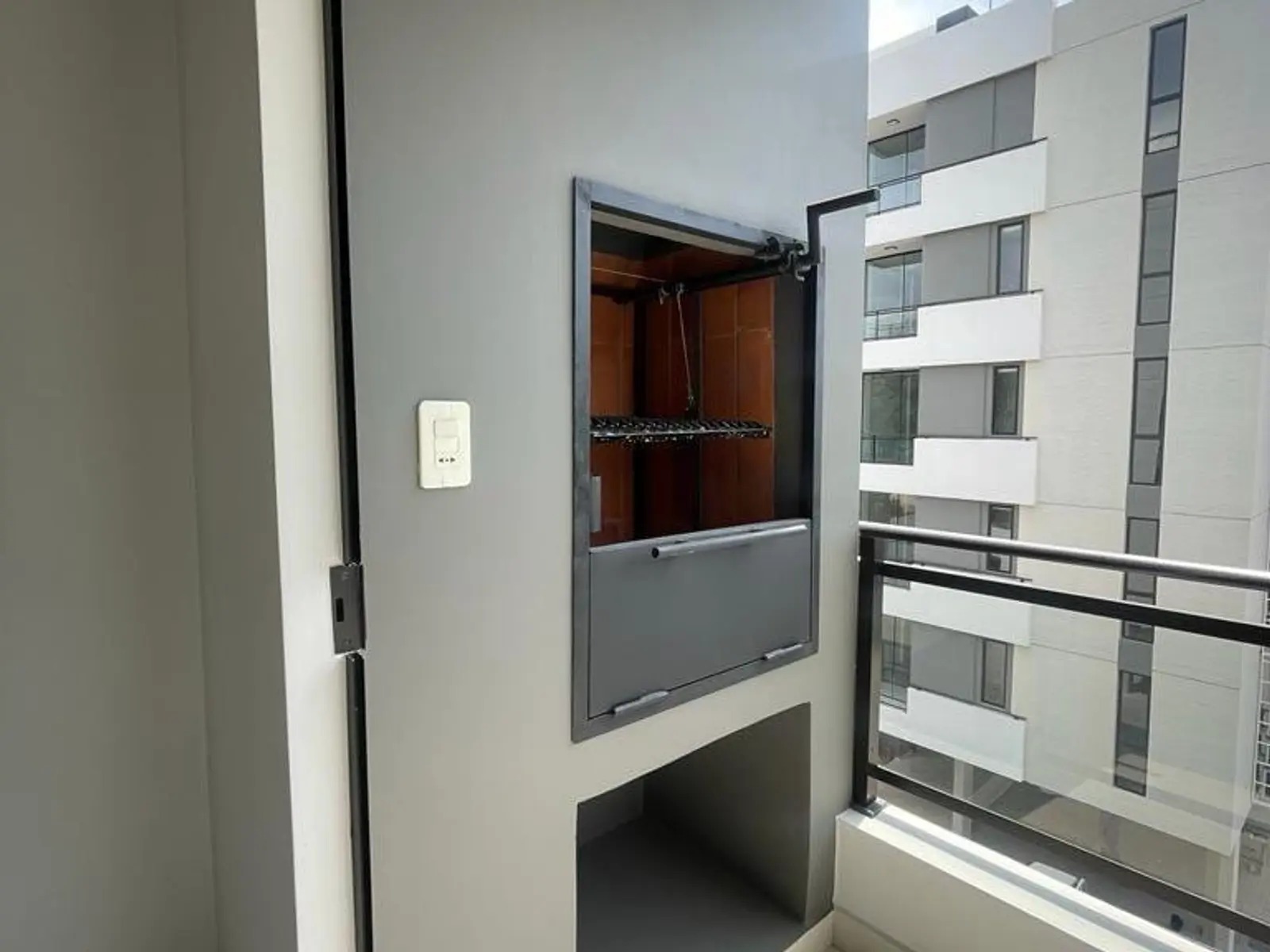 DEPARTAMENTO DE 2 DORMITORIOS EN ALQUILER — foto 2