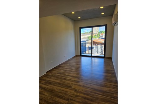 Departamento-Alquiler- Ycuá Satí, Asunción — foto 3