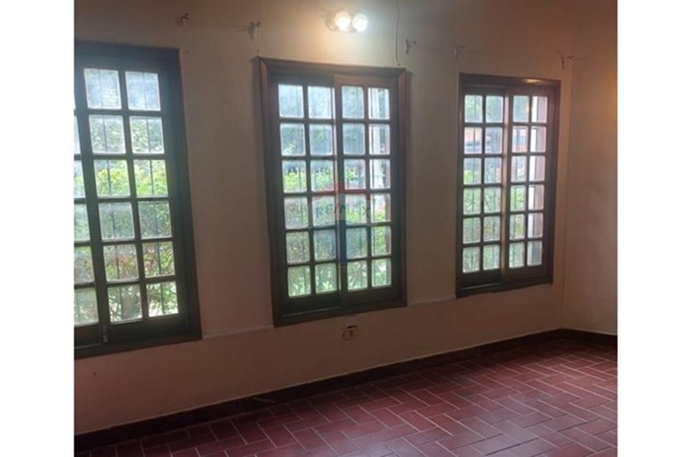 CASA EN ZONA UNIVERSIDAD CATÓLICA — foto 3