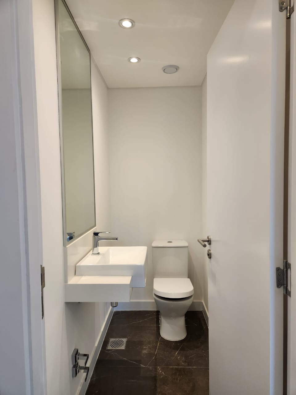 EN ALQUILER ! DEPARTAMENTO AMOBLADO DE 1 DORMITORIO TORRE EMINENT ARMANI — foto 3
