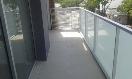 Nuevo Al Frente Sobre Terraza Amplia Y Gge !!