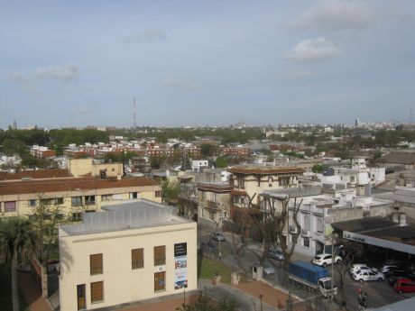 Agraciada! Apartamento 2 Dormitorios Y Terraza