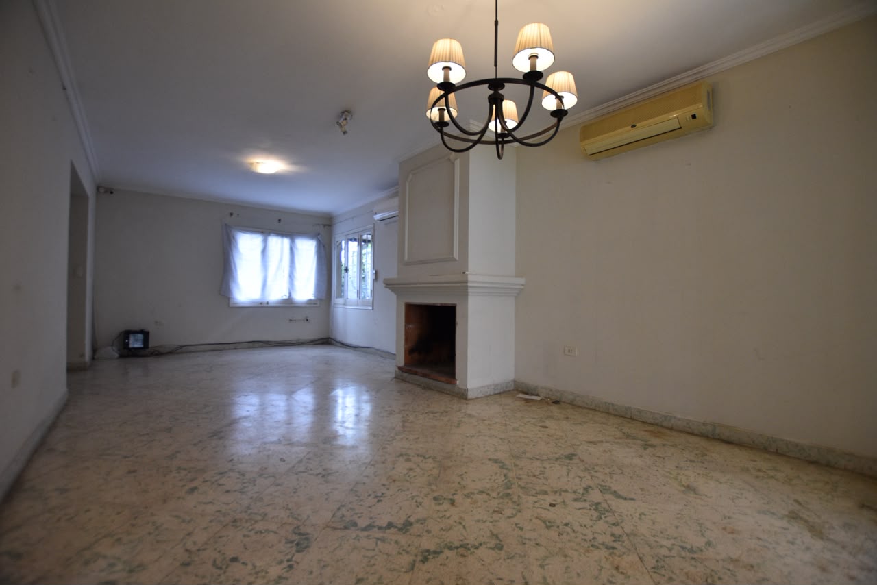 Hermosa residencia para vivienda o uso comercial — foto 3