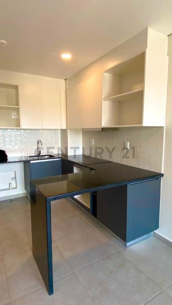 ALQUILO DEPARTAMENTO A ESTRENAR DE 1HABITACION MAS COCHERA Y BAULERA — foto 2