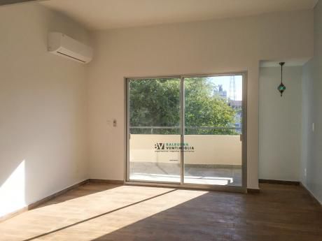 Apartamento De 3 Dormitorios Y Bajos Gc !!! - Alquiler En Parque Rodo