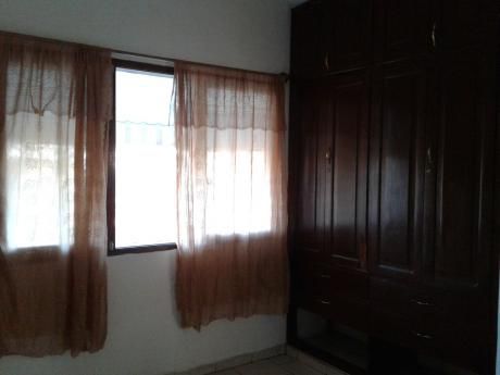 Habitación Bs. 900 Con Baño Privado, Entre 1°/2° Anillo Sur