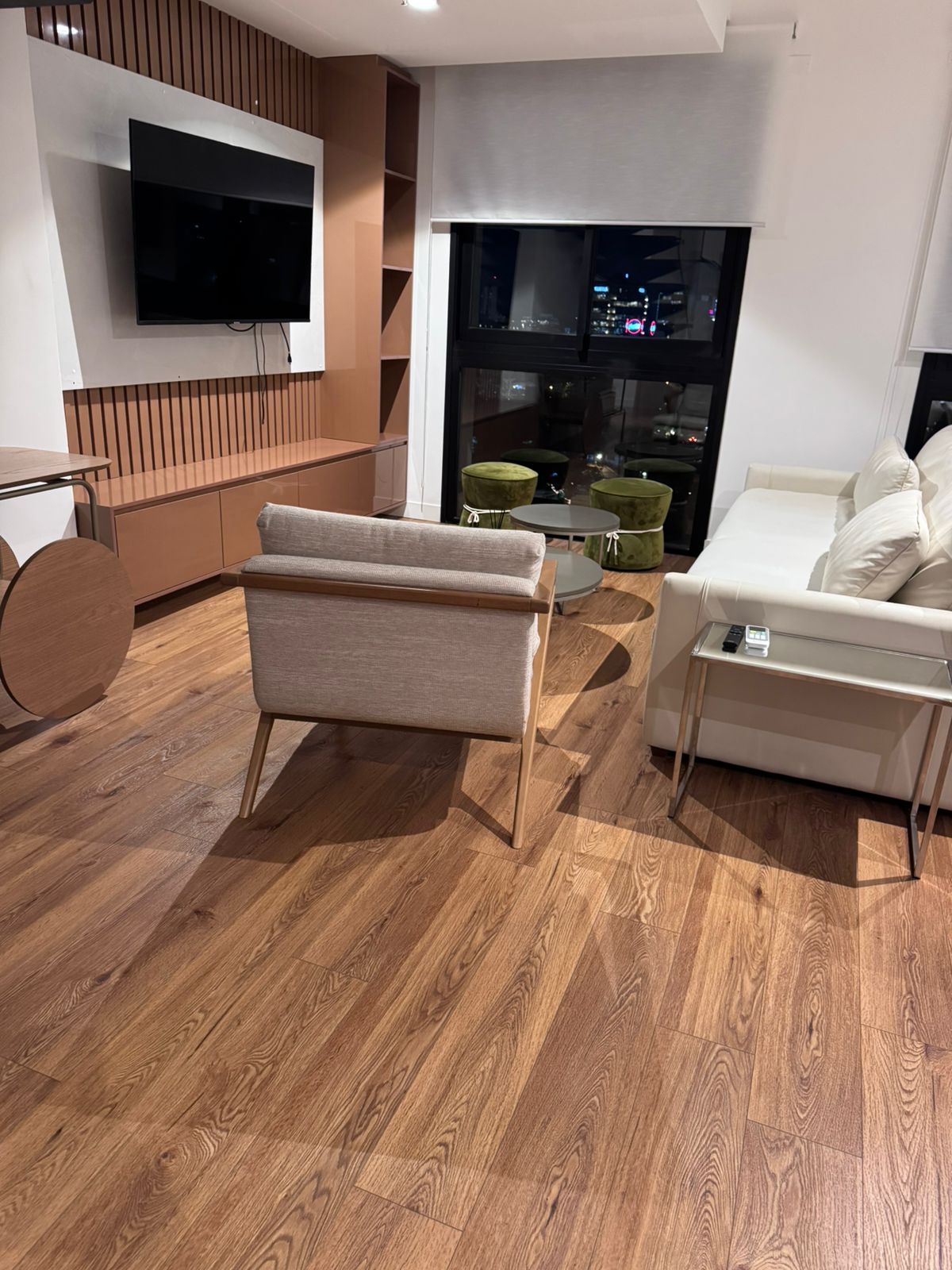 Alquilo Hermoso Dpto De Lujo Amoblado Tipo Duplex De 3 Habit — foto 3