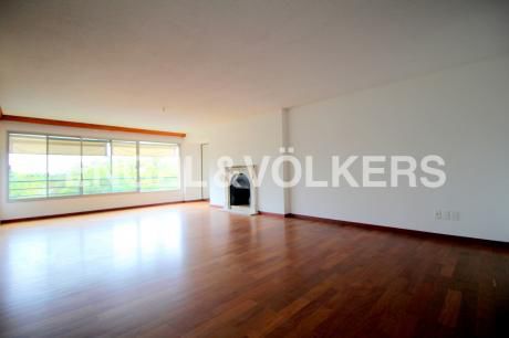 Amplio Apartamento Para Alquiler En Carrasco