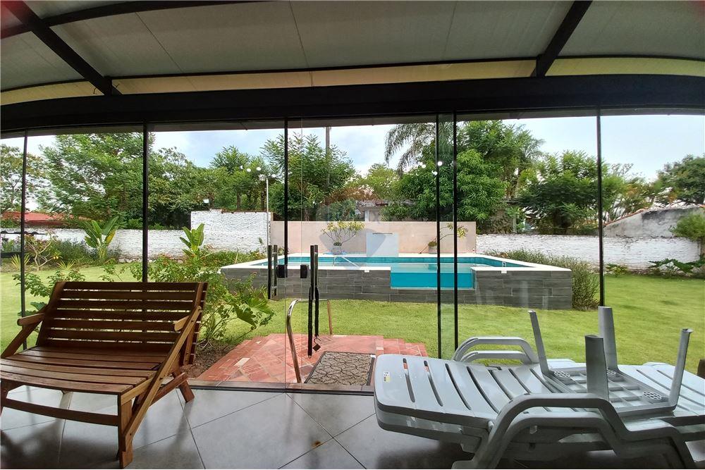 Casa de Verano - Alquiler - San Bernardino, Paraguay — foto 3
