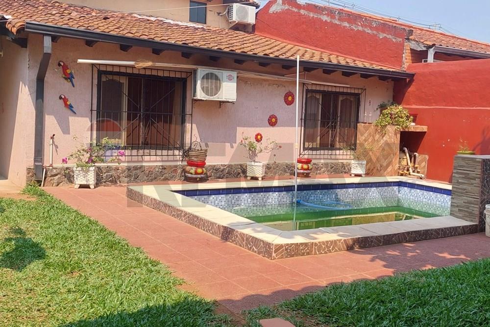 Casa en venta Luque — foto 2