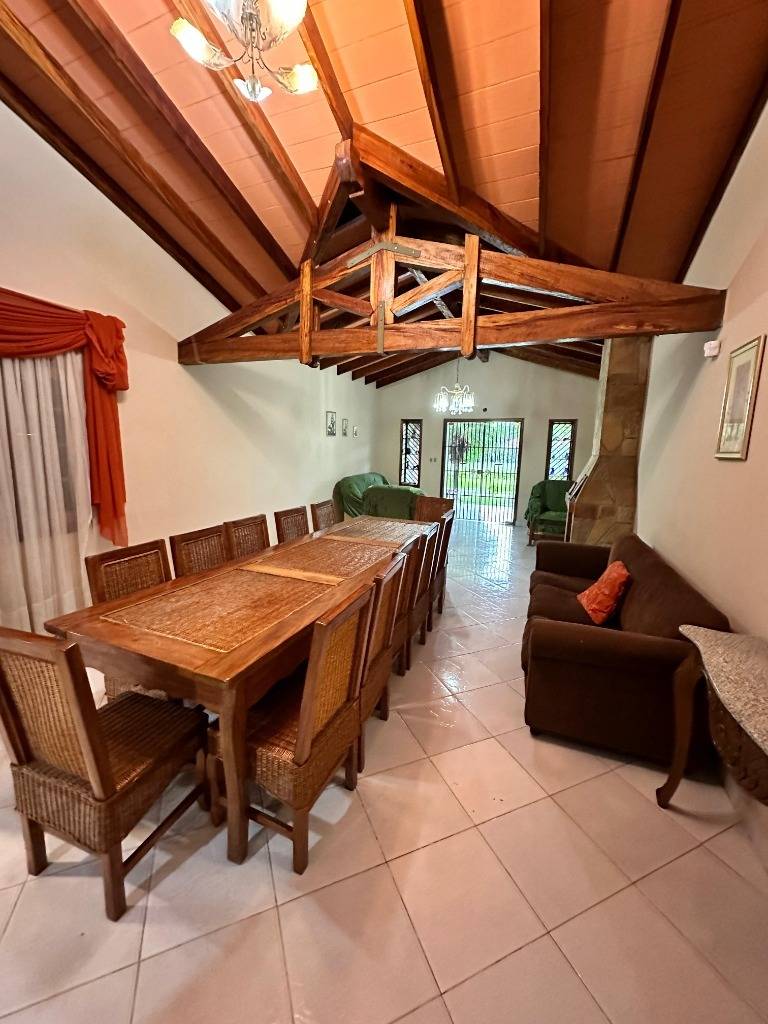 VENDO RESIDENCIA CON 5 HAB. EN SAN BER — foto 2