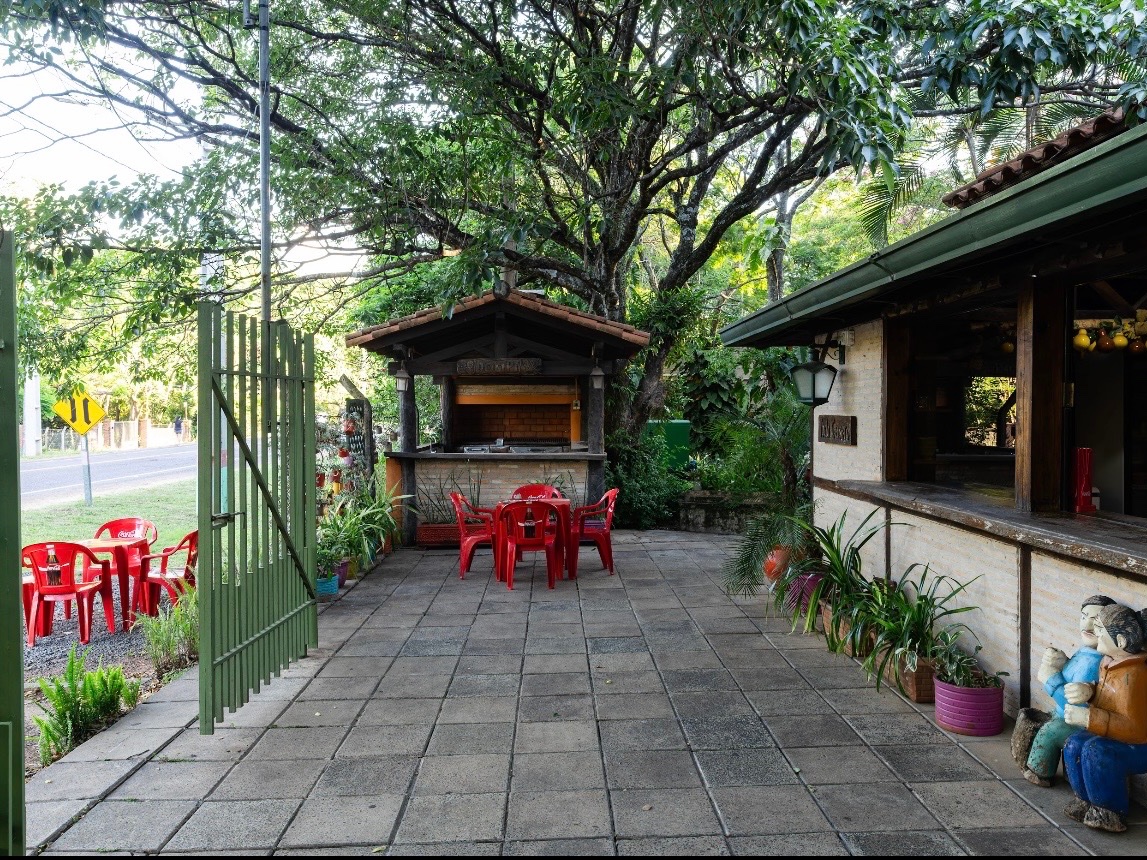Vendo hotel operativo en Altos de 8400 m2! Se escuchan ofertas! — foto 3