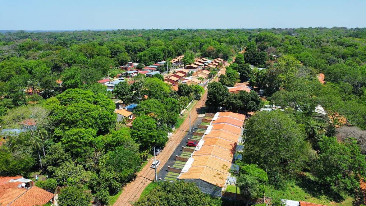 VENDO DUPLEX EN LUQUE — foto 2
