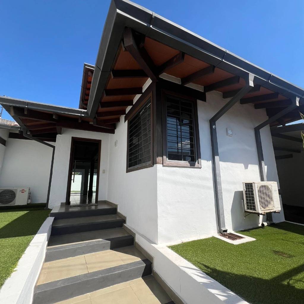 ALQUILO CASA EN BARRIO SAN CRISTOBAL — foto 2