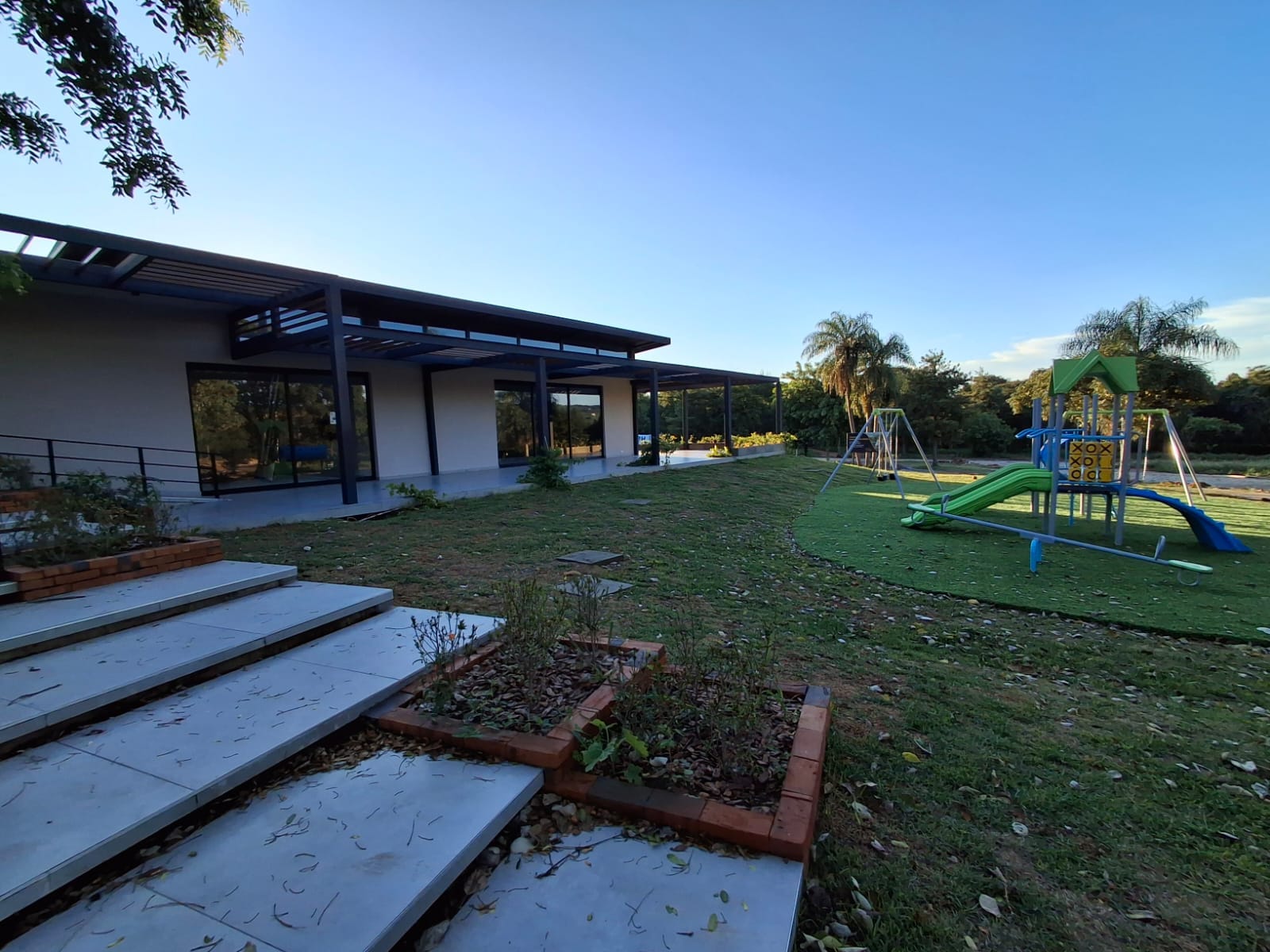 VENTA DE TERRENO EN BARRIO CERRADO VILLA MARTINA SAN BERNARDINO — foto 3