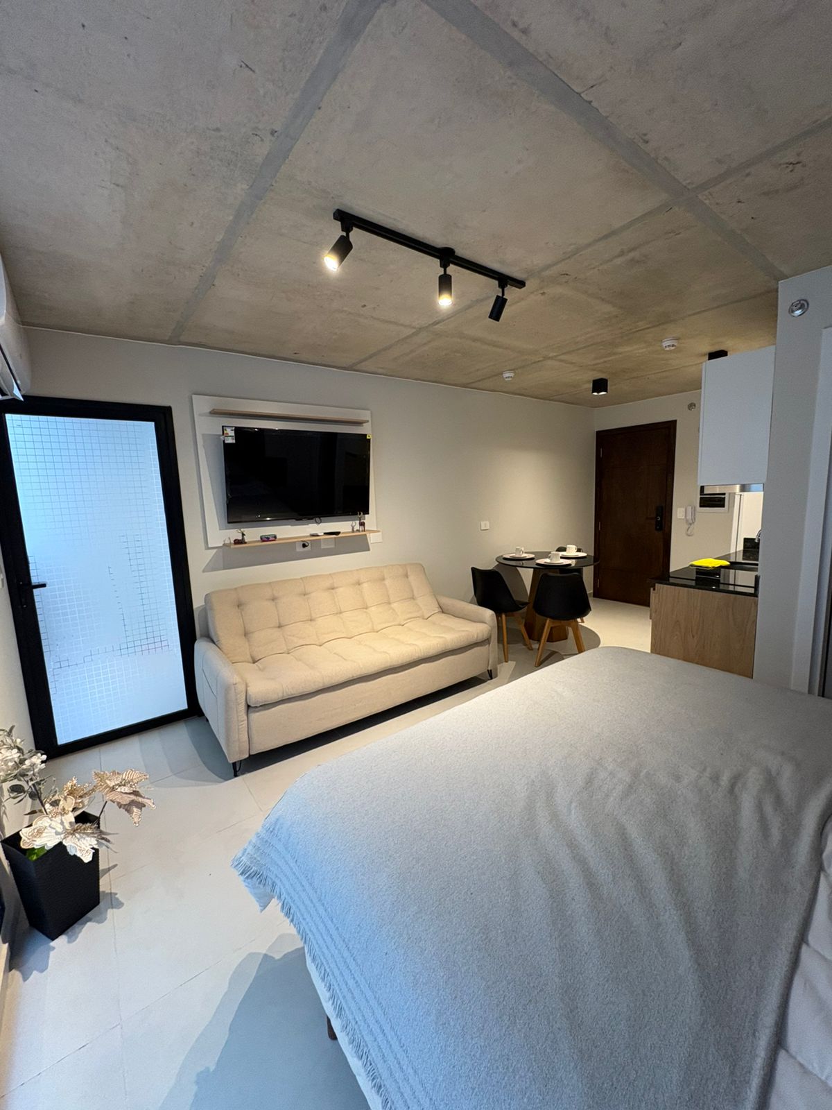 Alquiler Monoambiente First del Sol — foto 3