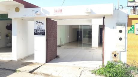 Zona Norte Sobre 3er Anillo Amplio Local En Alquiler
