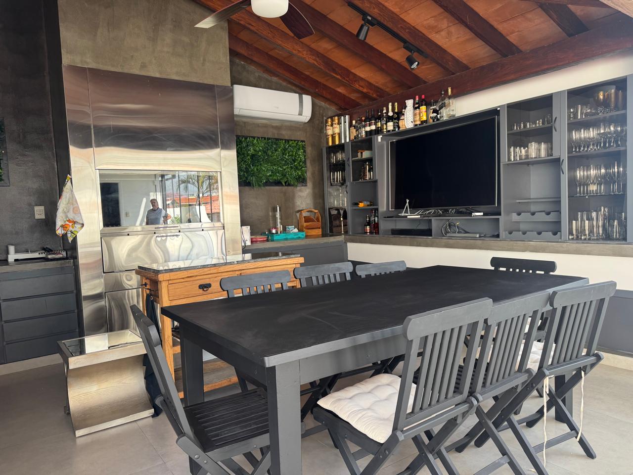 ALQUILER DE CASA EN BARRIO MBURUCUYA — foto 3
