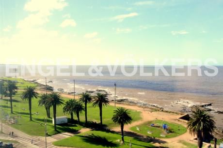 Apartamento Sobre Rambla De Punta Carretas