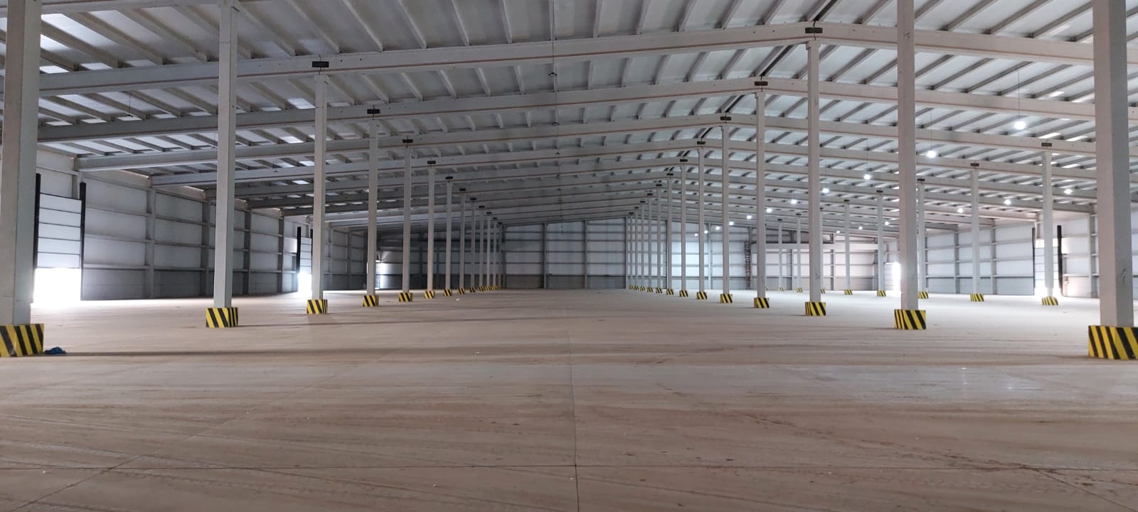 Alquilo 2.000 m2 De Deposito En Mariano Roque Alonso‼️ C-1150 — foto 3