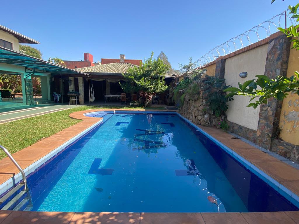 Casa en venta en Lambaré — foto 2