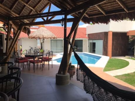 Hermosa Casa En Sirari Con Oficina