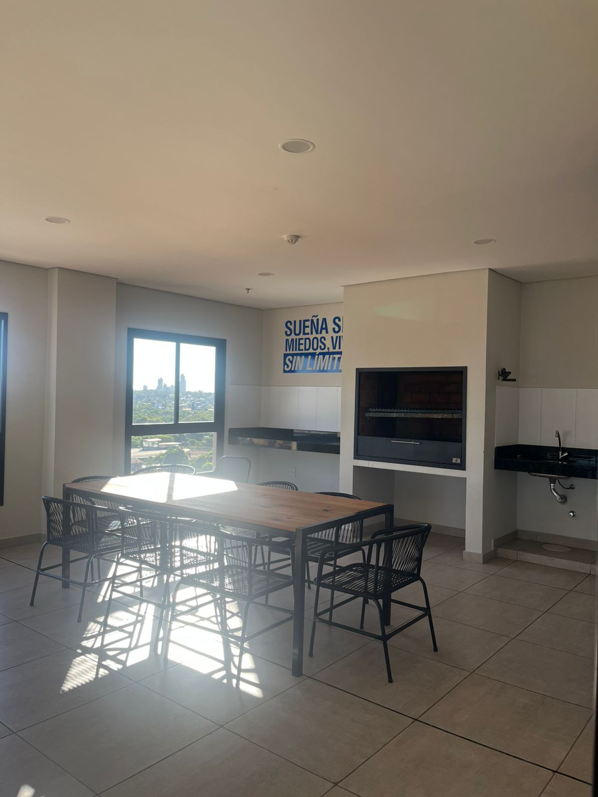 ALQUILO DEPARTAMENTO DE 1 DORMITORIO EN LUQUE — foto 3