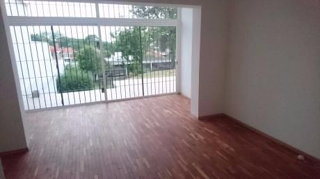 Casa A Estrenar En Punta Gorda!! 3 Dormitorios, 3 Baños , (, Prestamo Bhu)