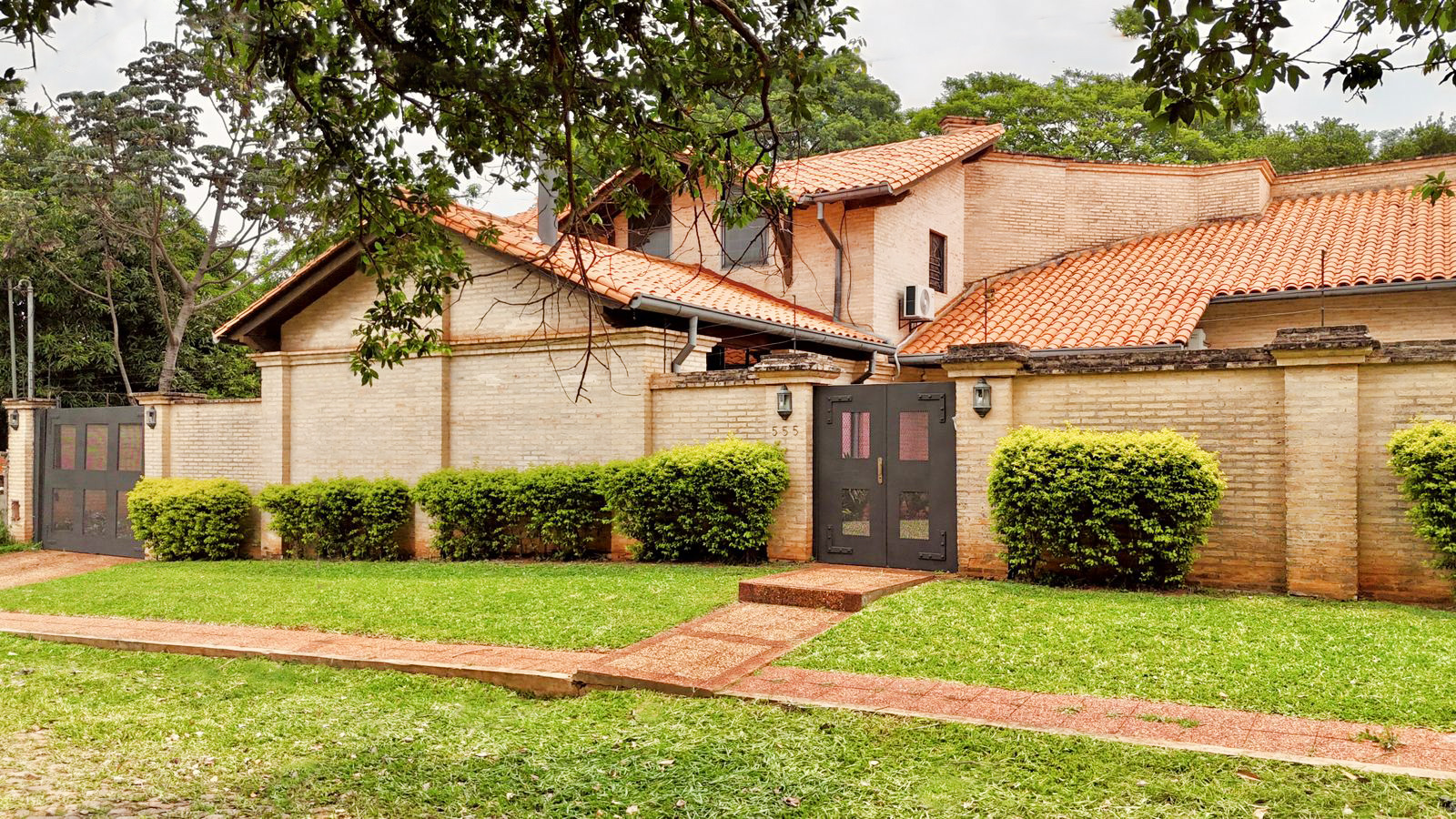 VENDO CASA ZONA AVDA. LAGUNA GRANDE - BARRIO SAN MIGUEL, SAN LORENZO — foto 2