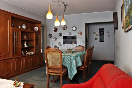 Apartamento 2 Dormitorios Cordon