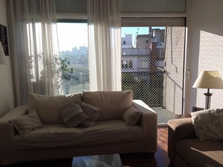 Excelente Apartamento En Pocitos Al Frente 2 Dorm, Garage Fijo, Impecable!
