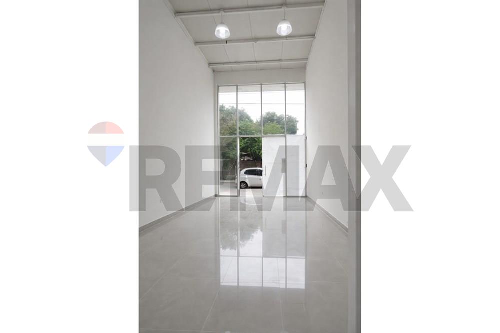ALQUILO LOCAL COMERCIAL — foto 3