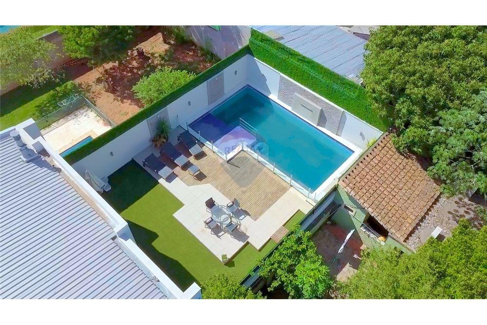 Imponente residencia 4 dormitorios en suite. — foto 2
