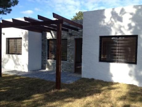 Impecable Casa A Estrenar En Pinamar Sur. Recomendada