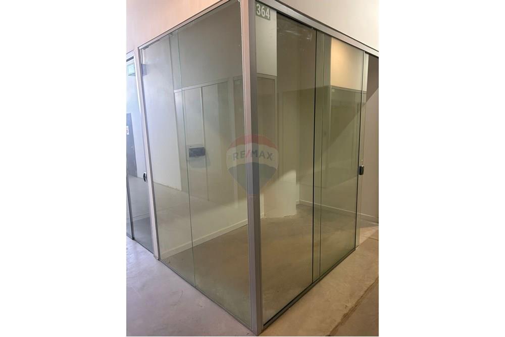 "Inversión Ideal: Local Comercial en Asunción" — foto 3