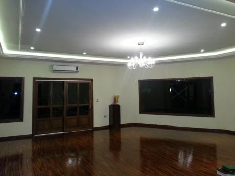 Vendo Residencia Lujosa En El Yacht Barrio Cerrado