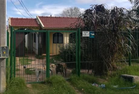 2 Casas En Un Solo Terreno Con Fondo