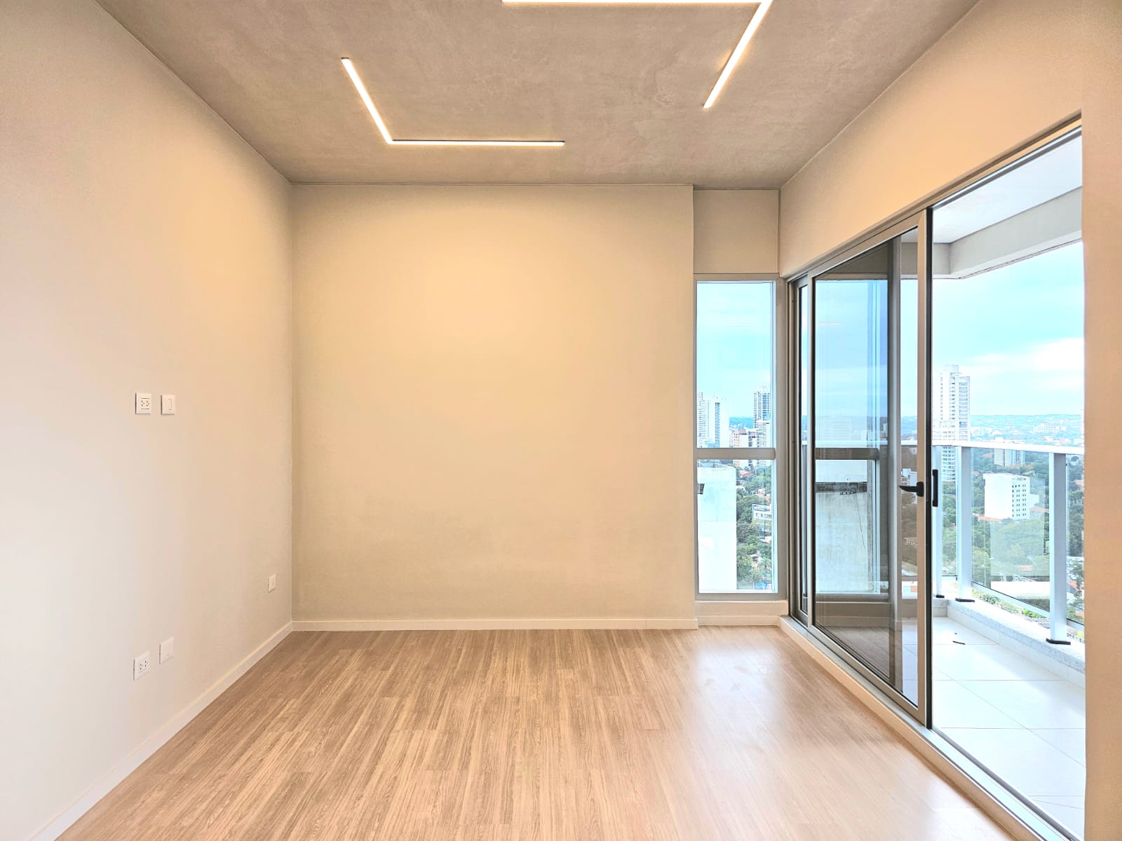 Vendo departamento de 2 dormitorios en Petra Tower- Las Lomas — foto 3