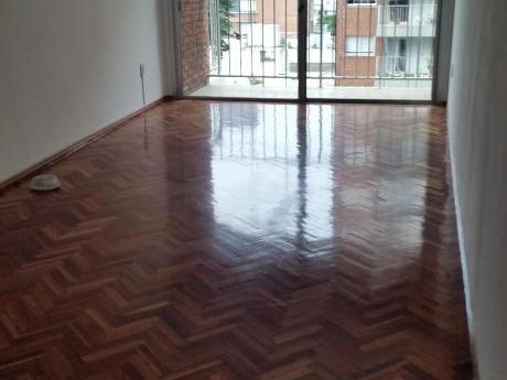 Vendo Departamento Dos Dormitorios Con Garaje