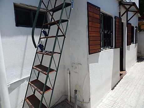 Barrio Aires Puros
