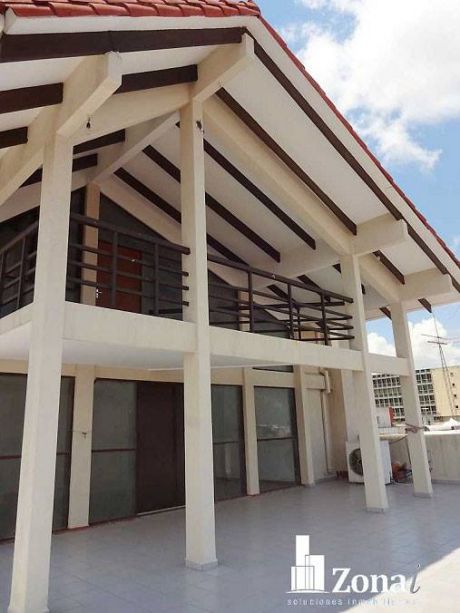 En Pleno Zona Centro!!! Edificio De 7 Pisos