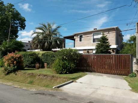 Vendo Casa Lagomar 4 Dormitorios