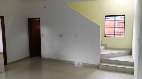 Villa Aurelia A Dos Cuadras De La Av. Biggiani, Casa Ideal Para Oficina
